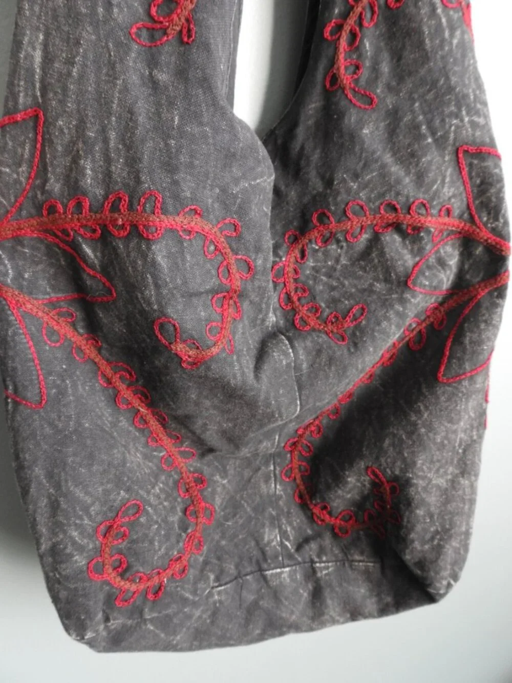 The Collection Royal Gray & Red Bohemian Shoulder Bag with Slouchy Design